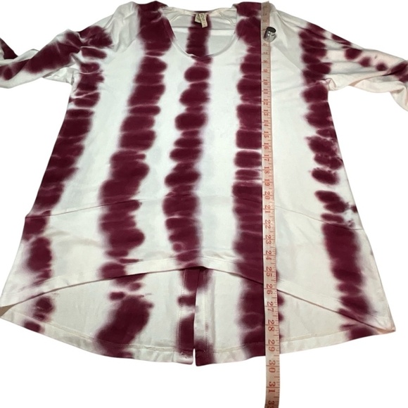 XCVI Long Sleeve Rayon Blend Knit Hi Lo Burgundy Tie Dye Print Top US Sz L - Picture 7 of 10